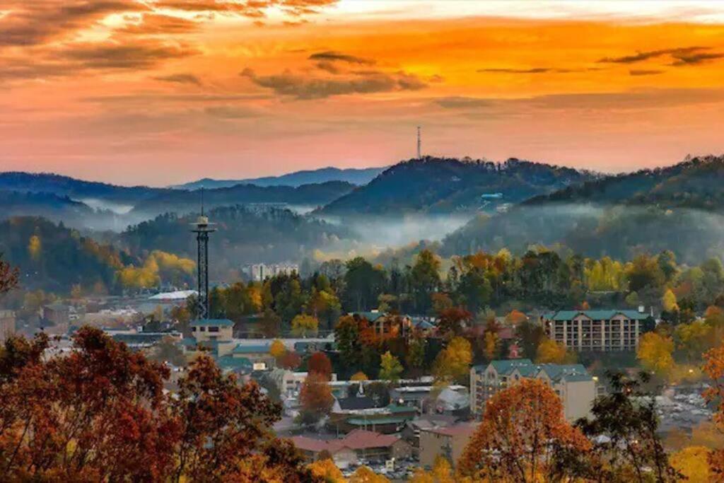 Vila Breathtaking Views Of The Smokies, 3 Mins To Gatlinburg Exteriér fotografie
