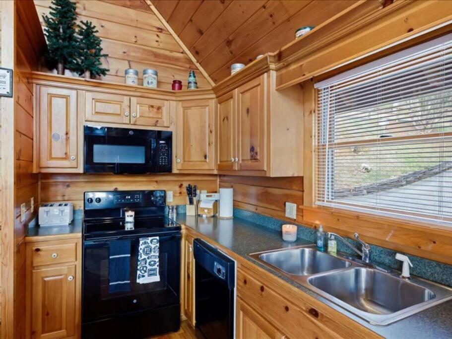 Vila Breathtaking Views Of The Smokies, 3 Mins To Gatlinburg Exteriér fotografie